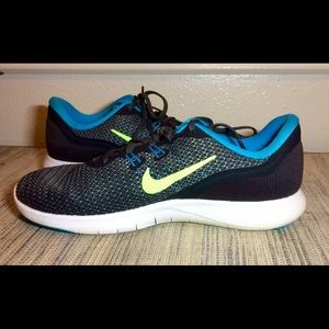 Nike's Women's Flex Trainer 7 Running Shoes